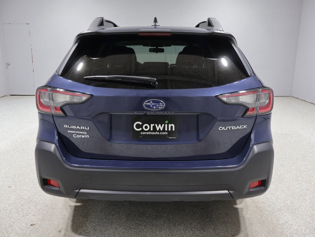 Used 2024 Subaru Outback Premium AWD/4WD image 3