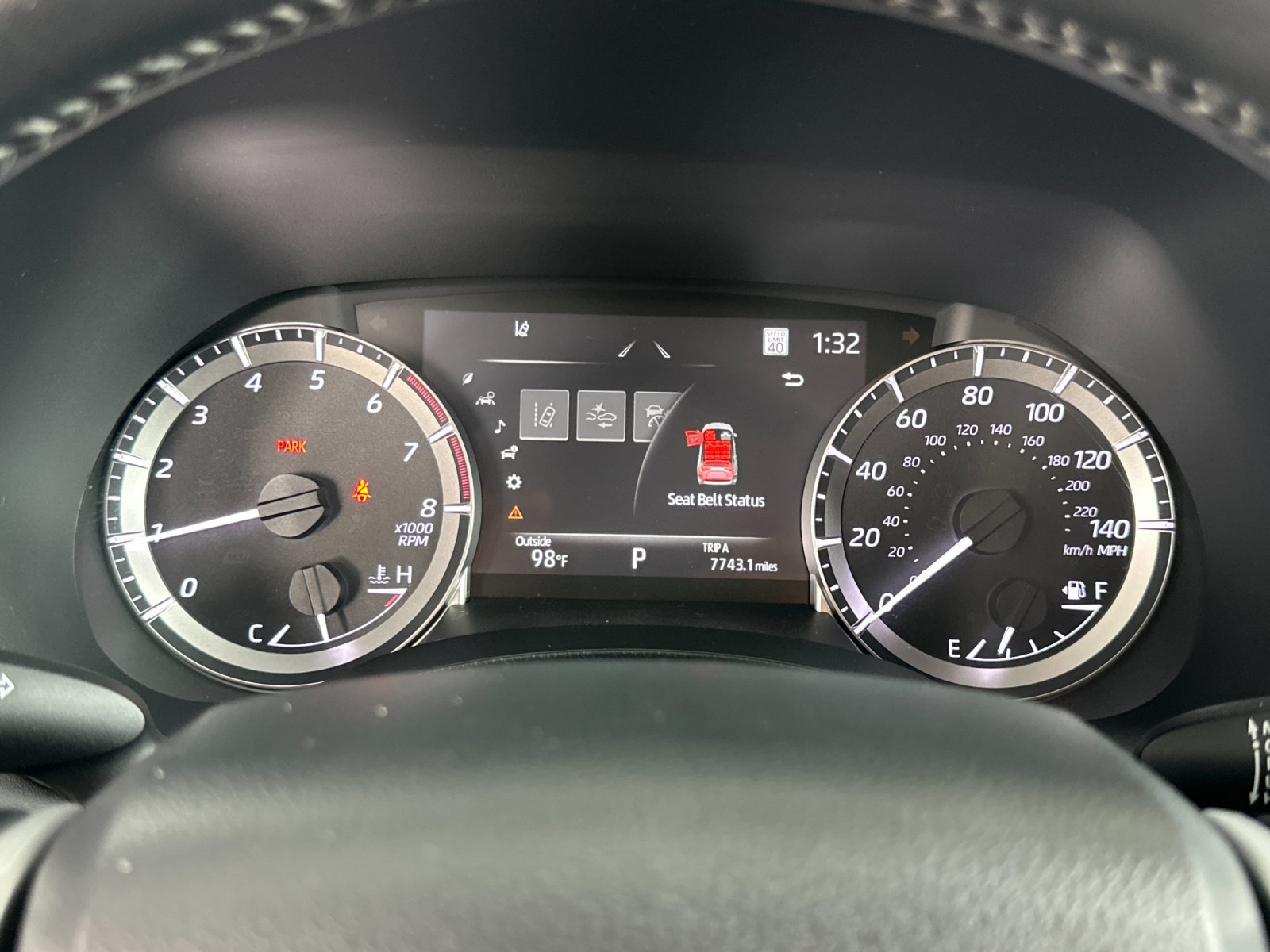 Used 2023 Toyota Highlander LE AWD/4WD image 24