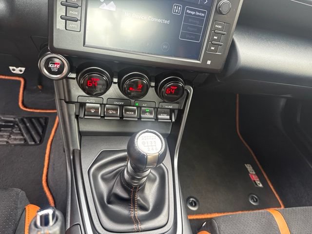 Used 2025 Toyota GR86 Hakone Edition RWD image 25