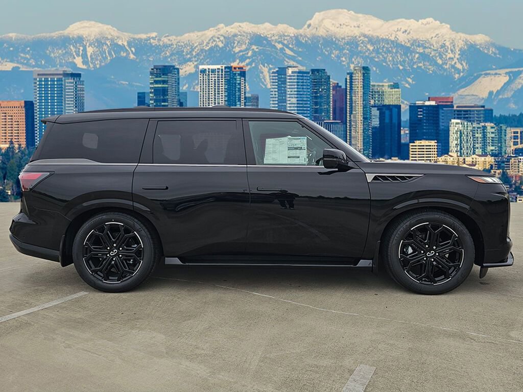 New 2026 INFINITI QX80 4WD w/ Sport Exterior Package image 8