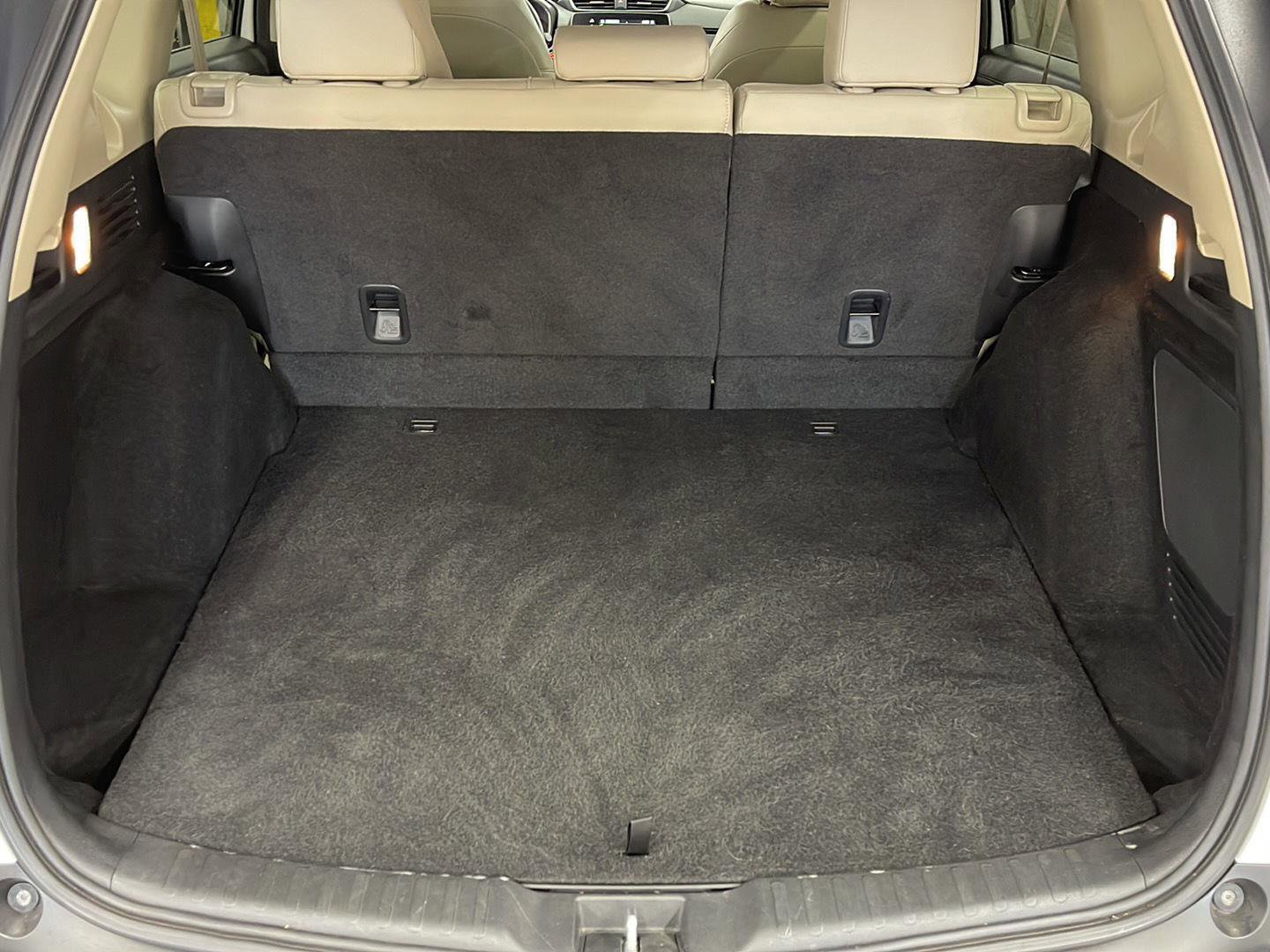 Used 2022 Honda CR-V Touring image 8