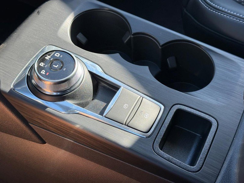 New 2026 Ford Escape SE image 16