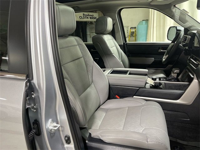 Used 2024 Toyota Tundra Limited image 24