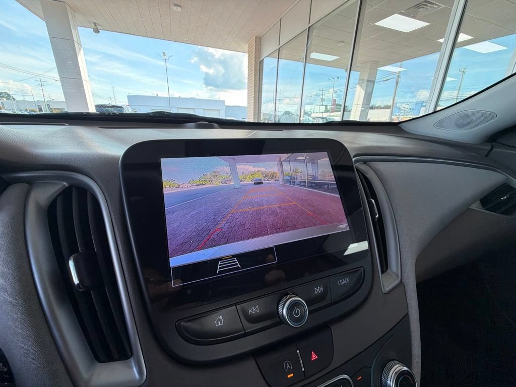 Used 2025 Chevrolet Malibu LT FWD image 28