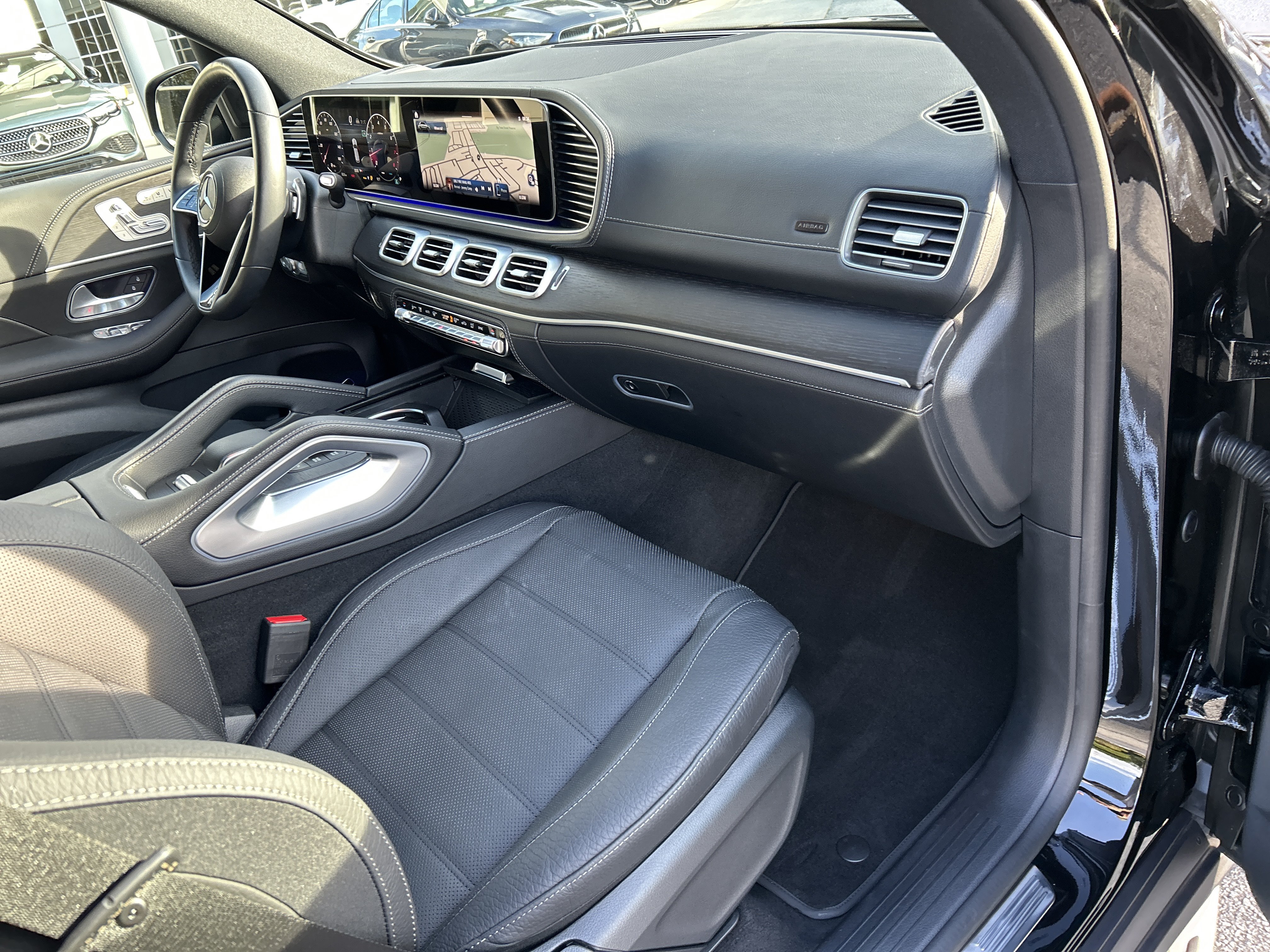 Certified 2025 Mercedes-Benz GLE 580 4MATIC image 47