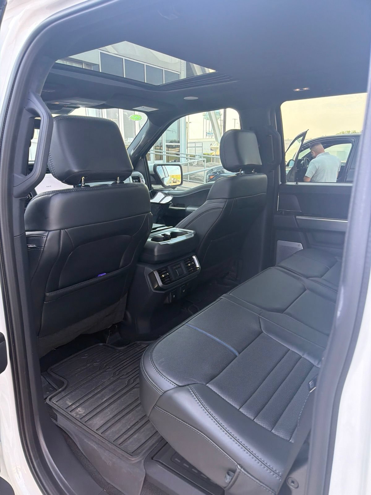 Used 2024 Ford F150 Platinum w/ Equipment Group 702A High AWD/4WD image 11