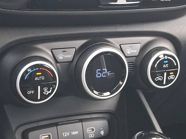 New 2026 Hyundai Venue SEL FWD image 15