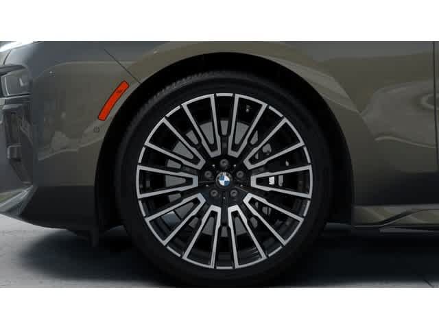 New 2026 BMW 760i xDrive w/ Executive Package AWD/4WD image 7
