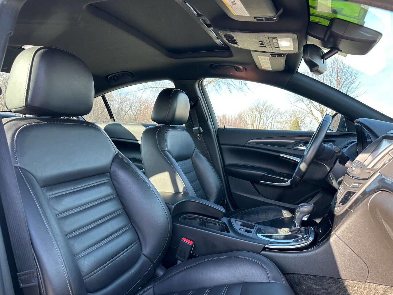 Used 2016 Buick Regal GS w/ Driver Confidence Package #2 image 21