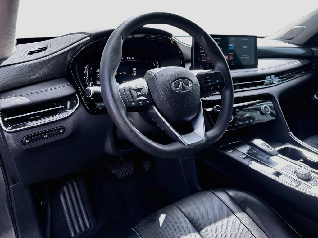 Certified 2023 INFINITI QX60 Luxe w/ Vision Package FWD image 10