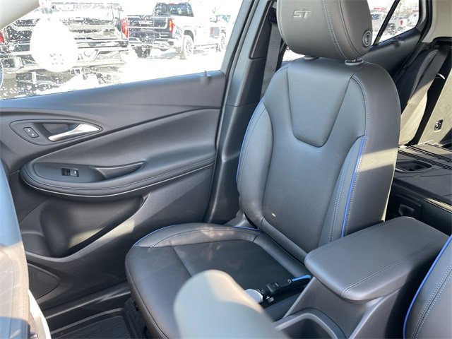 New 2026 Buick Encore GX Sport Touring image 24