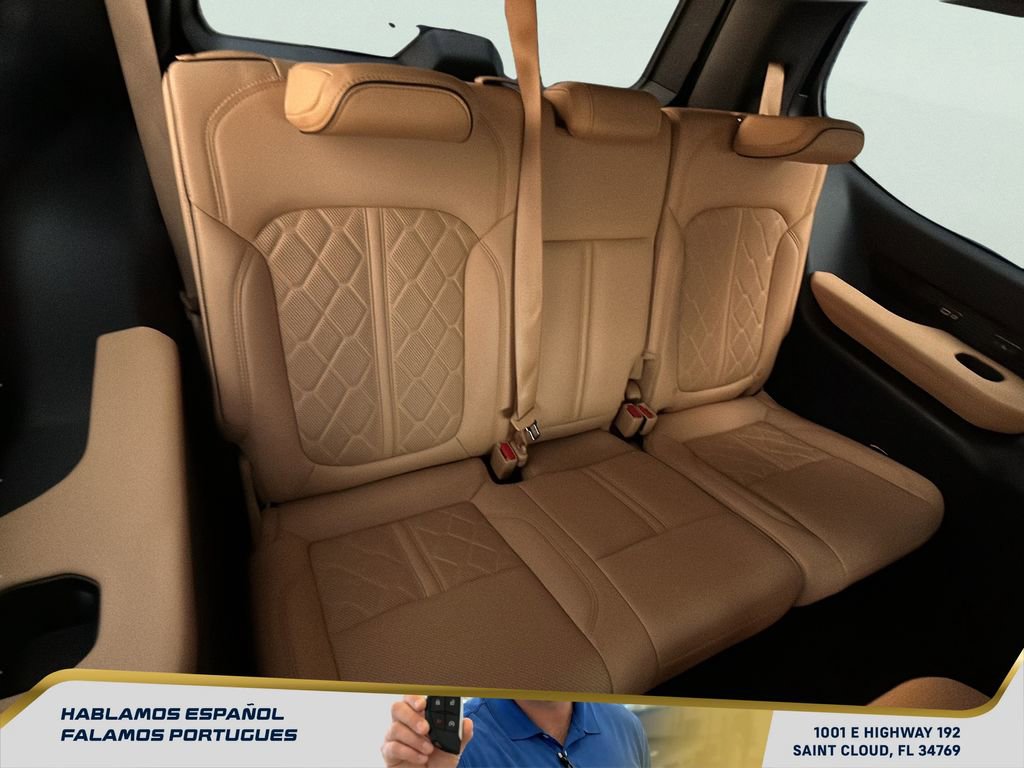 Used 2022 Jeep Grand Wagoneer Series III w/ HD Trailer Tow Package image 34