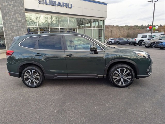 Used 2023 Subaru Forester Limited image 2
