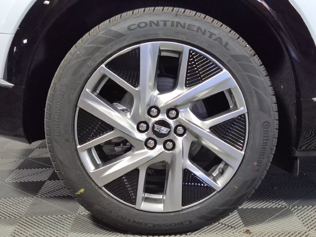 New 2027 Cadillac Optiq Premium Luxury RWD image 28