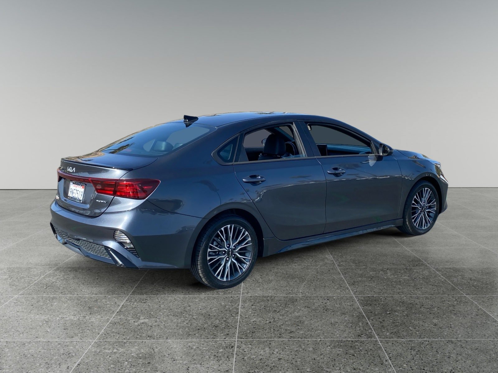 Used 2024 Kia Forte GT-Line w/ GT-Line Premium Package FWD image 5