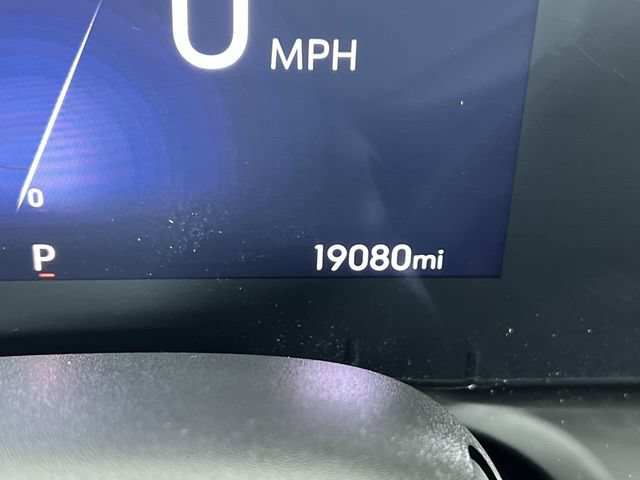 Certified 2024 Buick Encore GX Avenir AWD/4WD image 12