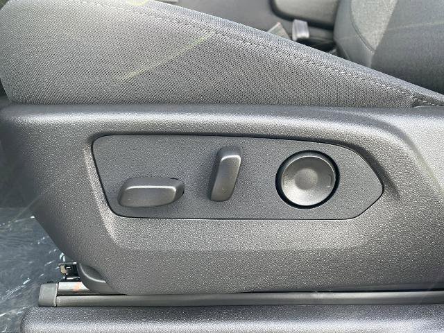 New 2026 Chevrolet Silverado 1500 LT image 30