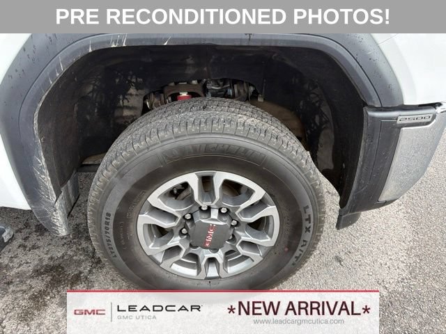 Used 2024 GMC Sierra 2500 SLE w/ SLE Value Package; AWD/4WD image 9