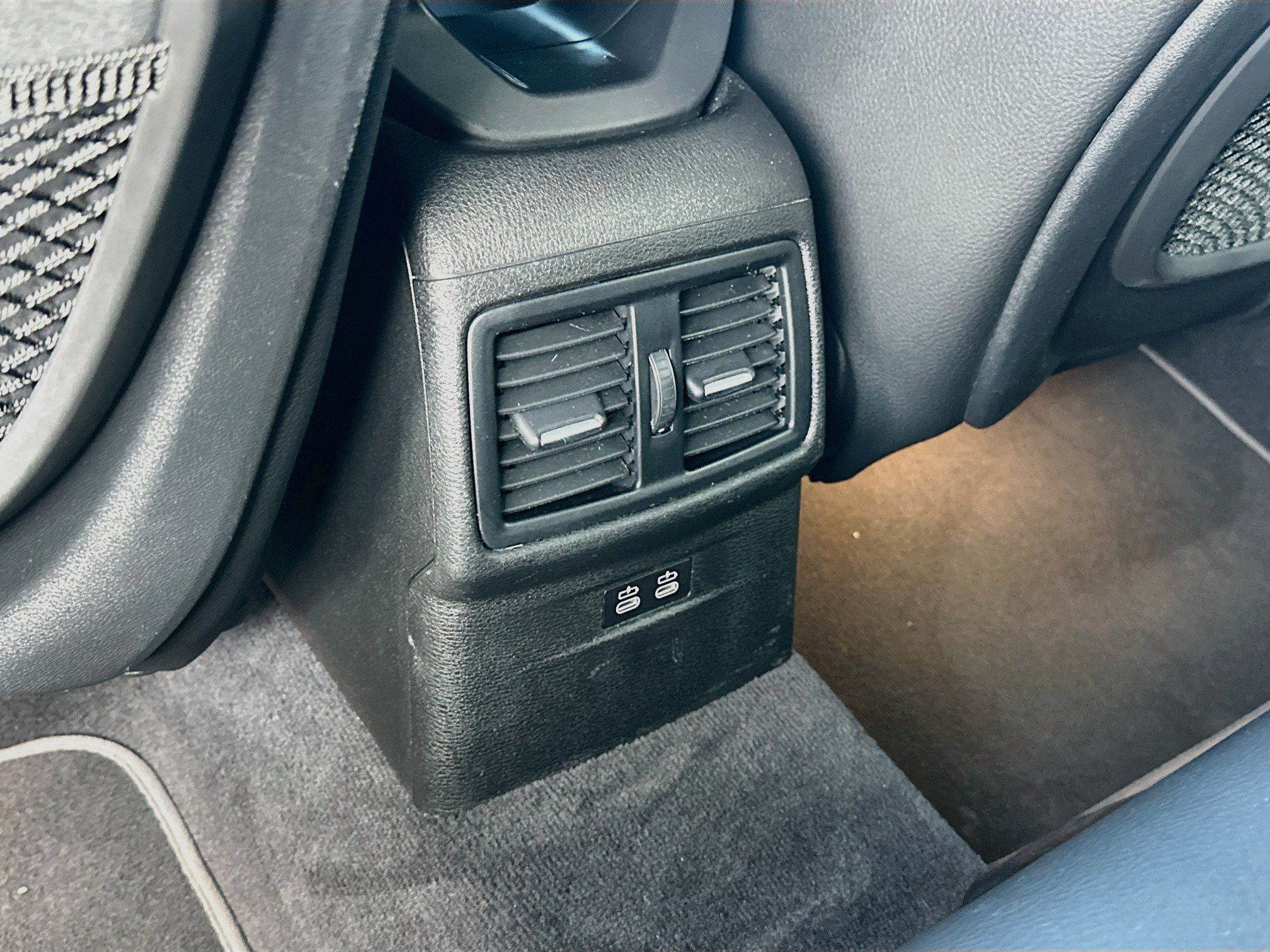 Used 2021 BMW X2 sDrive28i w/ Convenience Package FWD image 25