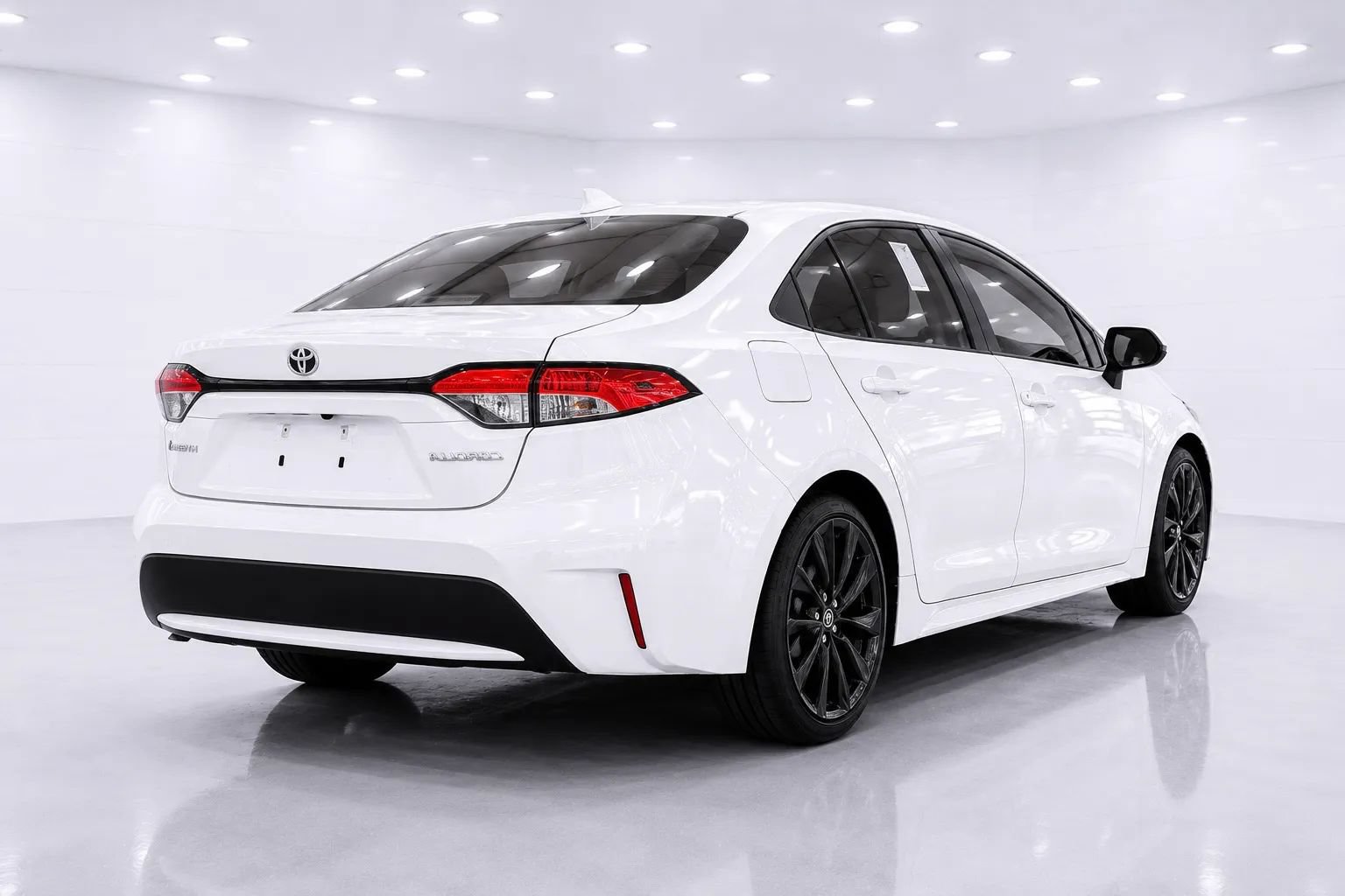 Used 2022 Toyota Corolla LE FWD image 5