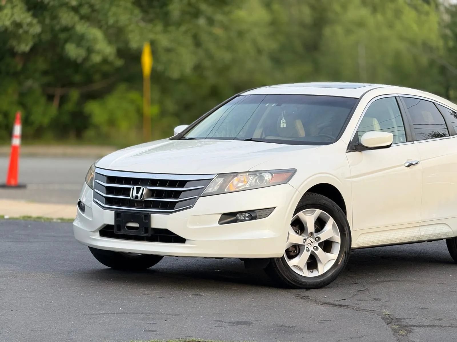 Used 2012 Honda Crosstour EX-L image 3