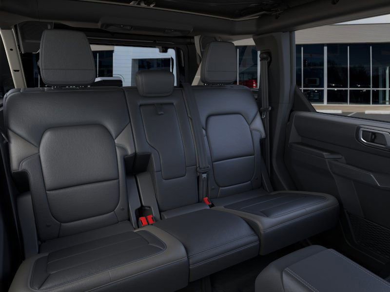 Used 2025 Ford Bronco Outer Banks w/ Sasquatch Package image 21