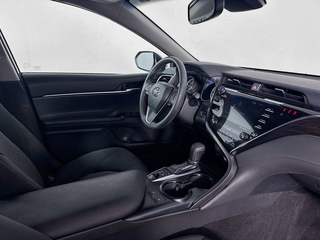 Used 2018 Toyota Camry LE w/ Audio Package image 32