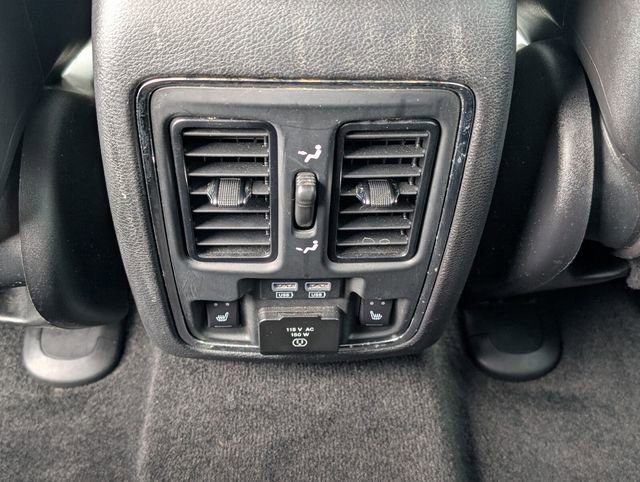 Used 2014 Jeep Grand Cherokee Overland image 12