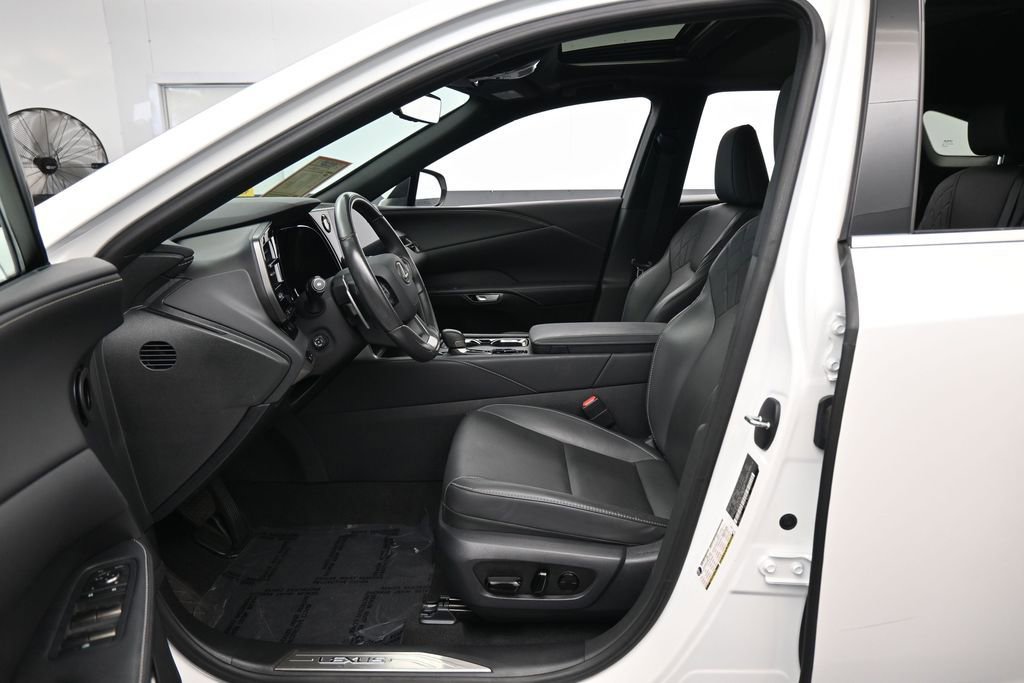 Used 2024 Lexus RX 350 Premium w/ Accessory Package (K3) FWD image 11