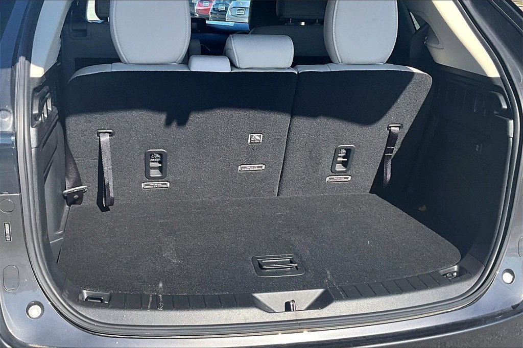 Used 2024 MAZDA CX-90 3.3 Turbo w/ Preferred Package image 37