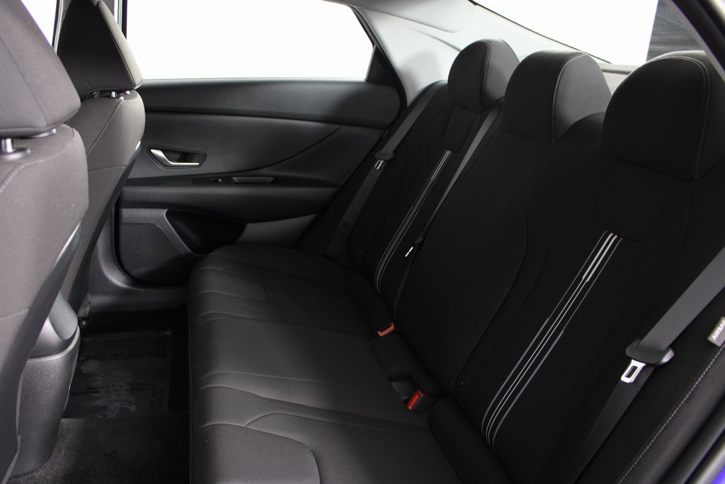 Certified 2024 Hyundai Elantra SEL image 16