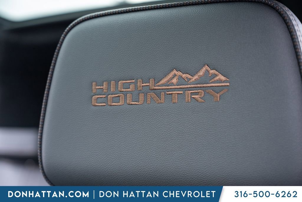 New 2026 Chevrolet Suburban High Country w/ Sun And Tow Package image 22