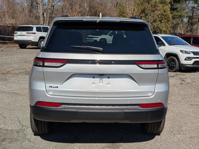 New 2026 Jeep Grand Cherokee Limited w/ Limited Altitude Package image 4