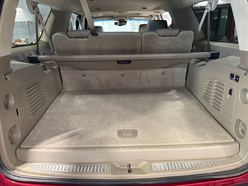 Used 2015 Chevrolet Suburban LTZ w/ Max Trailering Package AWD/4WD image 46