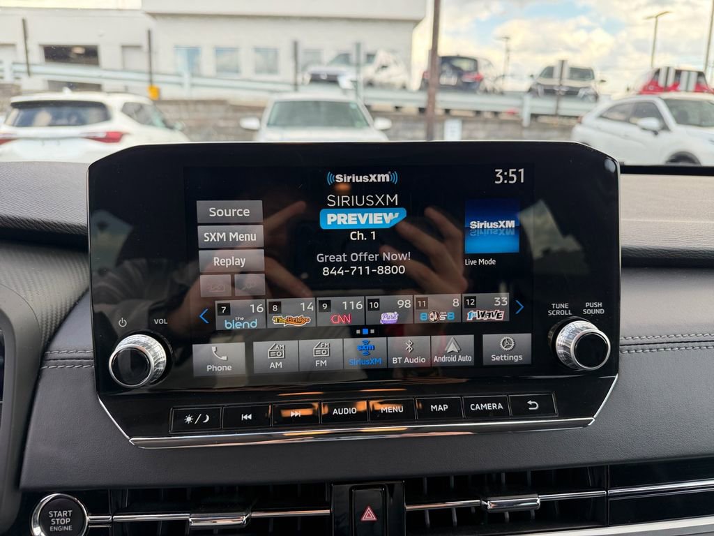 Used 2022 Mitsubishi Outlander SEL image 17