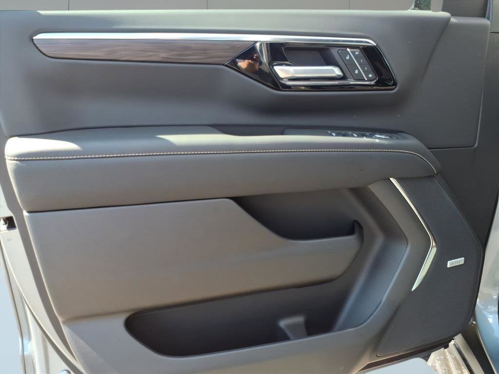 New 2026 Chevrolet Tahoe Premier image 15