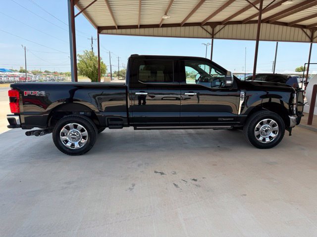 Used 2024 Ford F250 Lariat w/ Lariat Ultimate Package AWD/4WD image 9