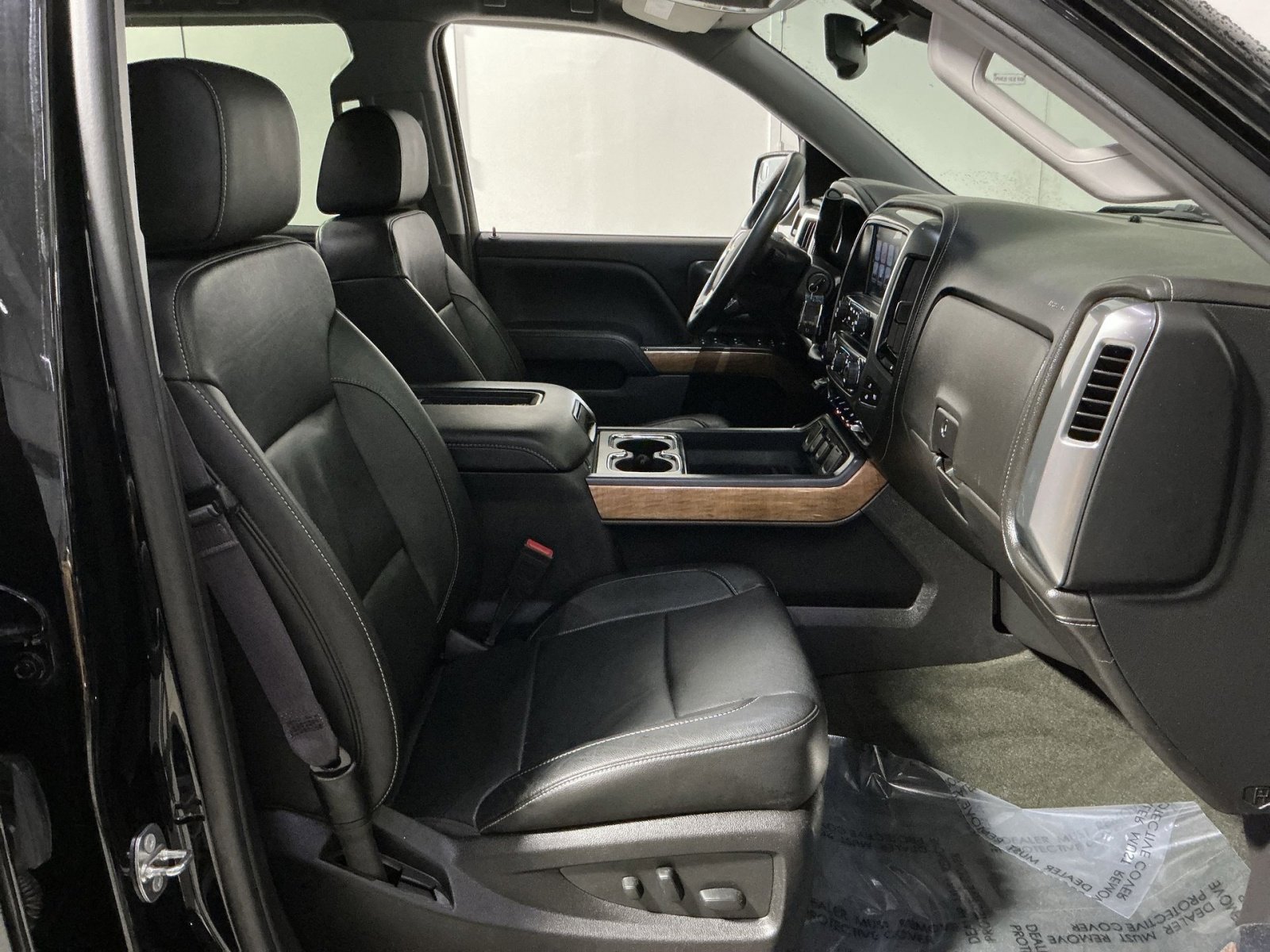 Used 2017 Chevrolet Silverado 1500 LTZ w/ Sport Package image 32