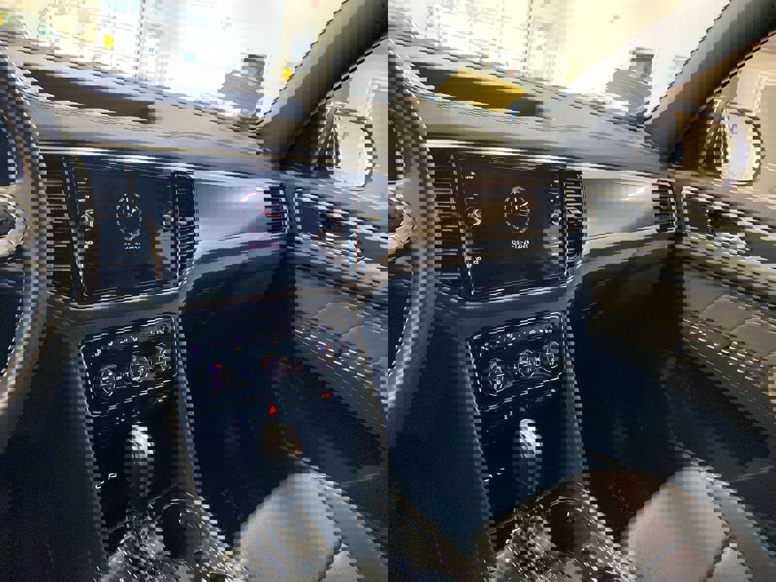 Used 2023 Volkswagen Atlas Cross Sport SEL image 14