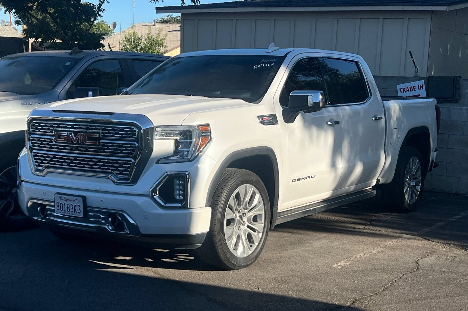 Used 2021 GMC Sierra 1500 Denali w/ Denali Ultimate Package AWD/4WD image 2