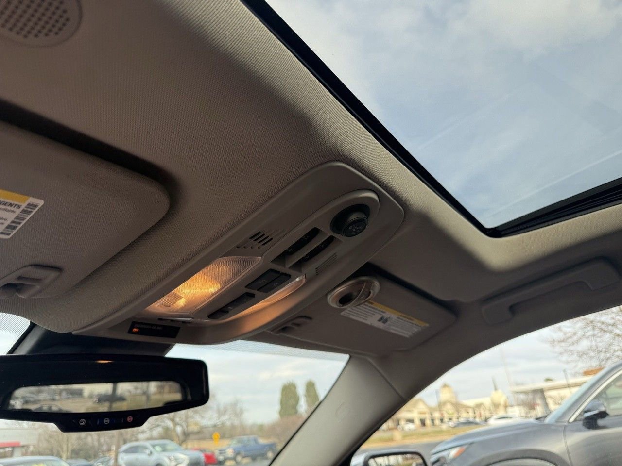 Used 2016 Chevrolet Equinox LTZ w/ Enhanced Convenience Package image 13