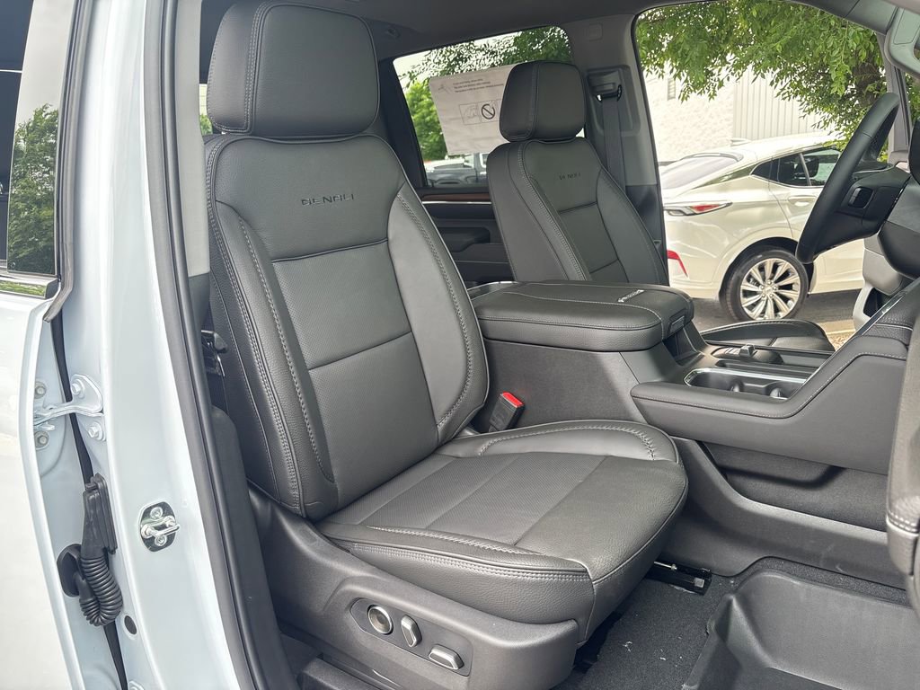 New 2026 GMC Sierra 2500 Denali w/ Denali Reserve Package AWD/4WD image 55