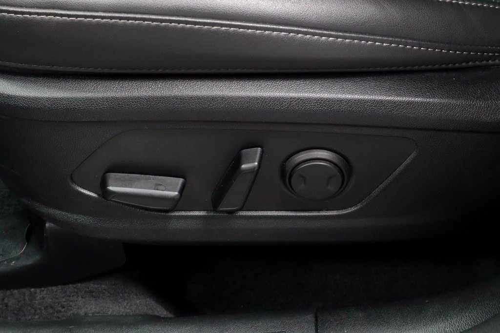 Used 2024 Kia Sorento S image 27