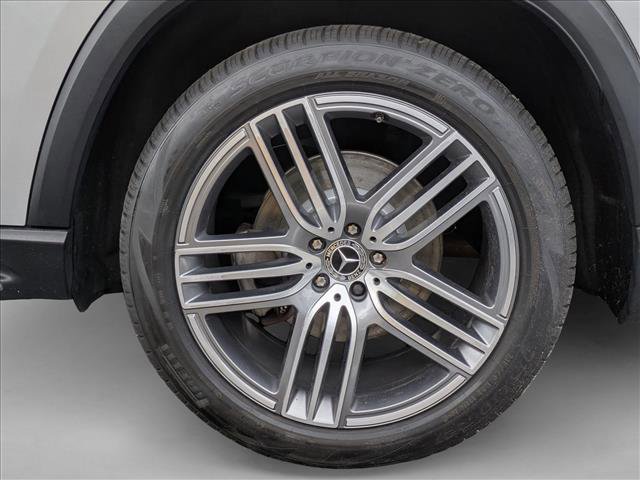 Used 2021 Mercedes-Benz GLS 450 4MATIC image 26