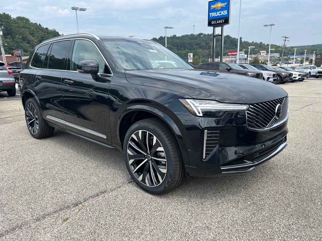 New 2026 Volvo XC90 B5 Plus