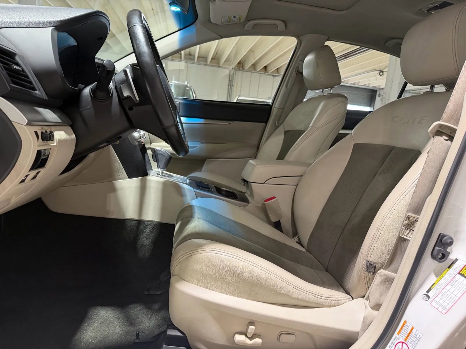 Used 2013 Subaru Legacy 2.5i Premium w/ All-Weather Pkg AWD/4WD image 8
