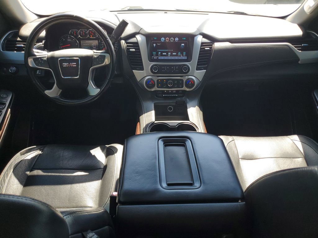 Used 2018 GMC Yukon XL SLE w/ SLE Value Package RWD image 16