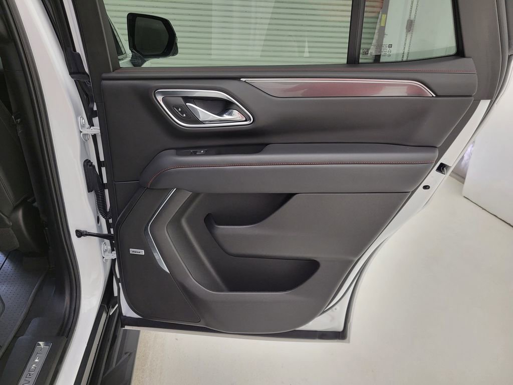 Used 2024 Chevrolet Tahoe RST w/ Luxury Package AWD/4WD image 47