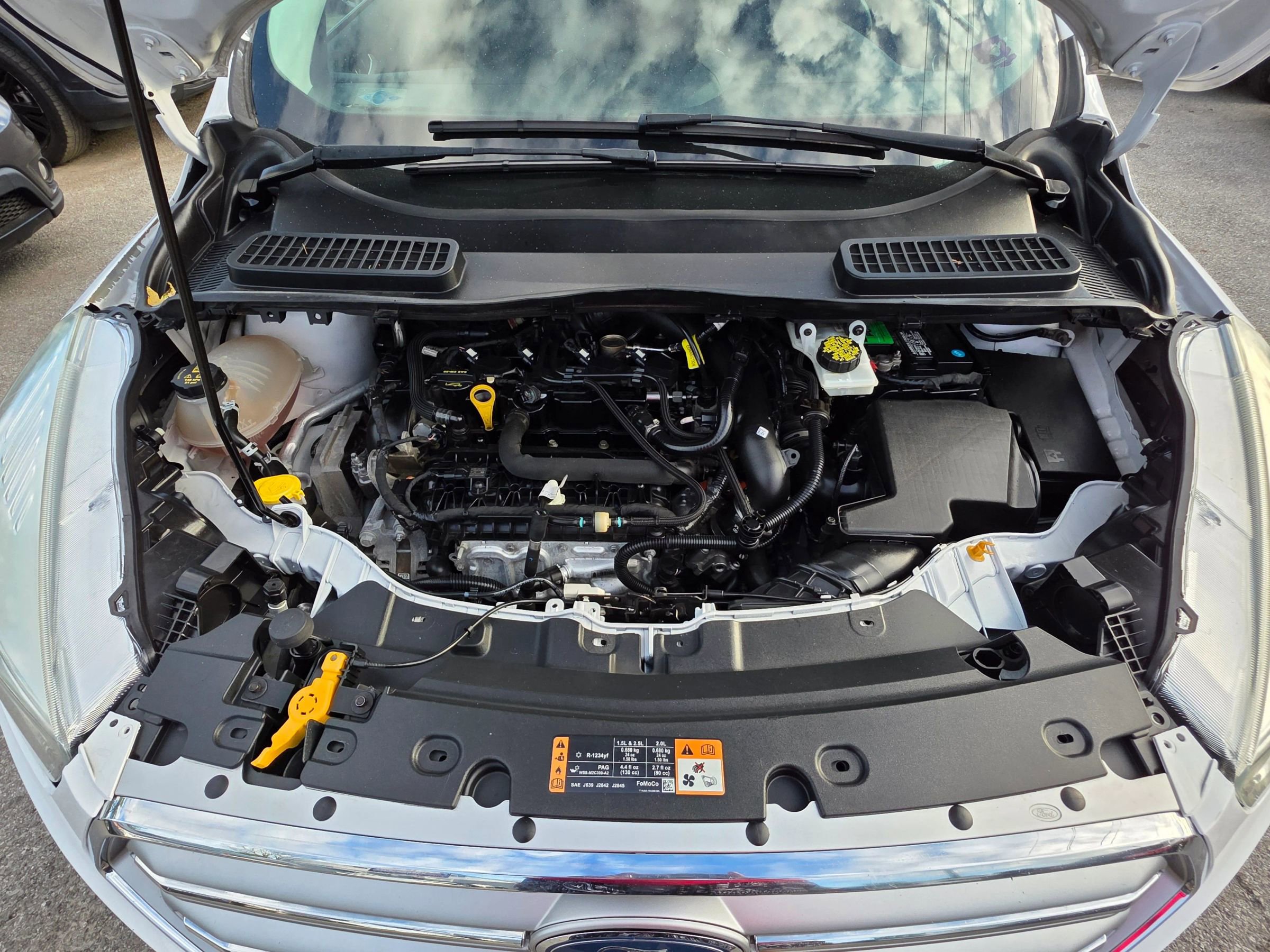 Used 2017 Ford Escape SE image 24