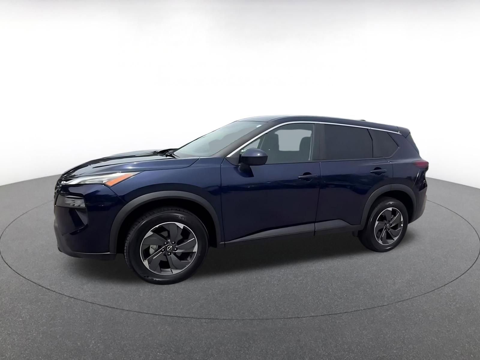 Used 2025 Nissan Rogue SV FWD image 8